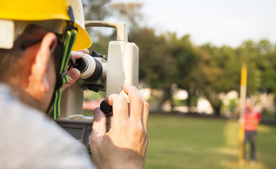 Modern land surveying during real estate construction in Islamabad